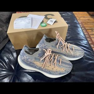 Yeezy Mist 380